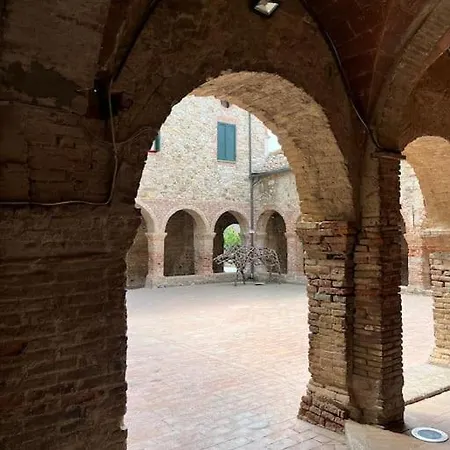 Il Nido Sul Chiostro * Suvereto